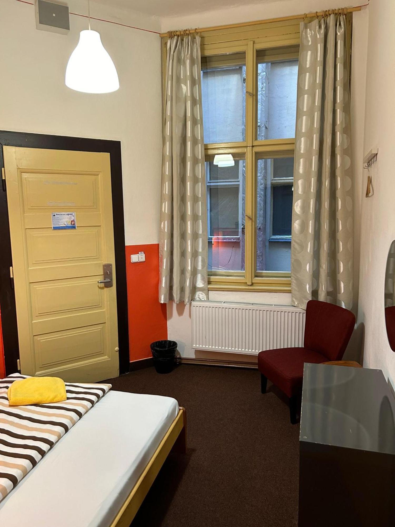 Hostel Downtown Prague Ngoại thất bức ảnh