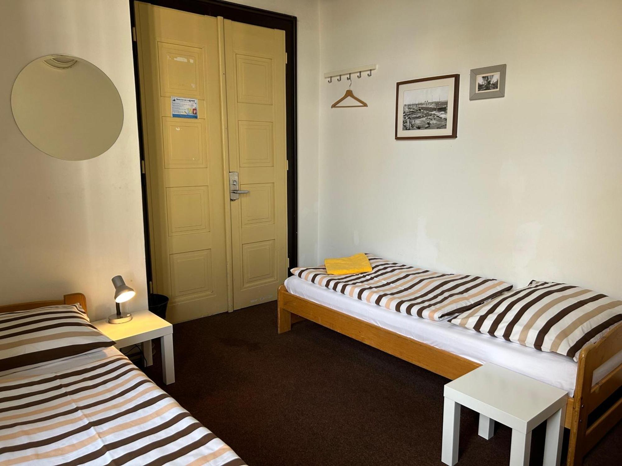 Hostel Downtown Prague Ngoại thất bức ảnh